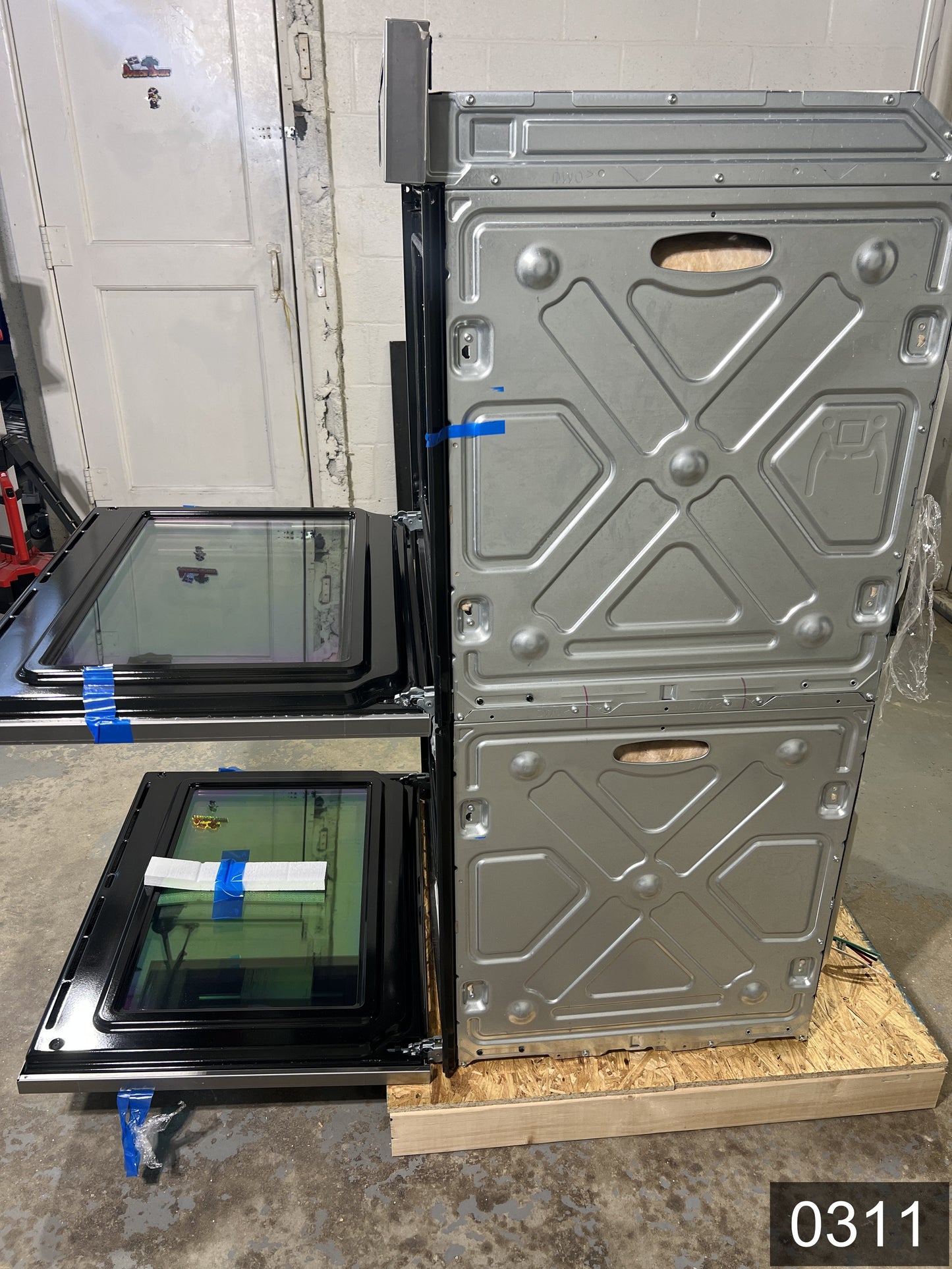 Frigidaire Gallery 30 inch Double Electric Wall Oven with Air Fry Self + Steam Cleaning ( Fingerprint Resistant Stainless Steel )