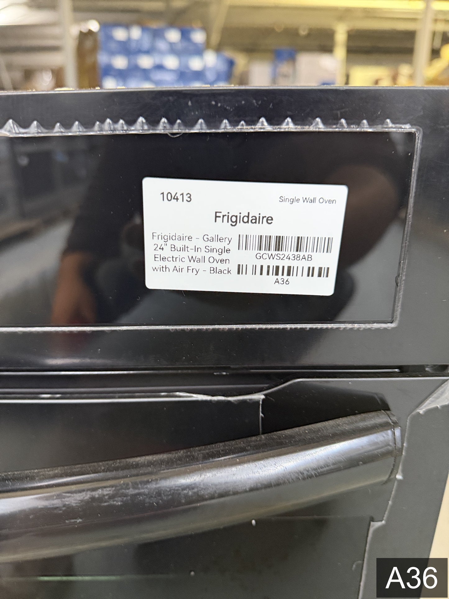 Frigidaire Gallery 24 inch Single Electric Wall Oven with Air Fry True Convection and Self + Steam Cleaning ( Black )