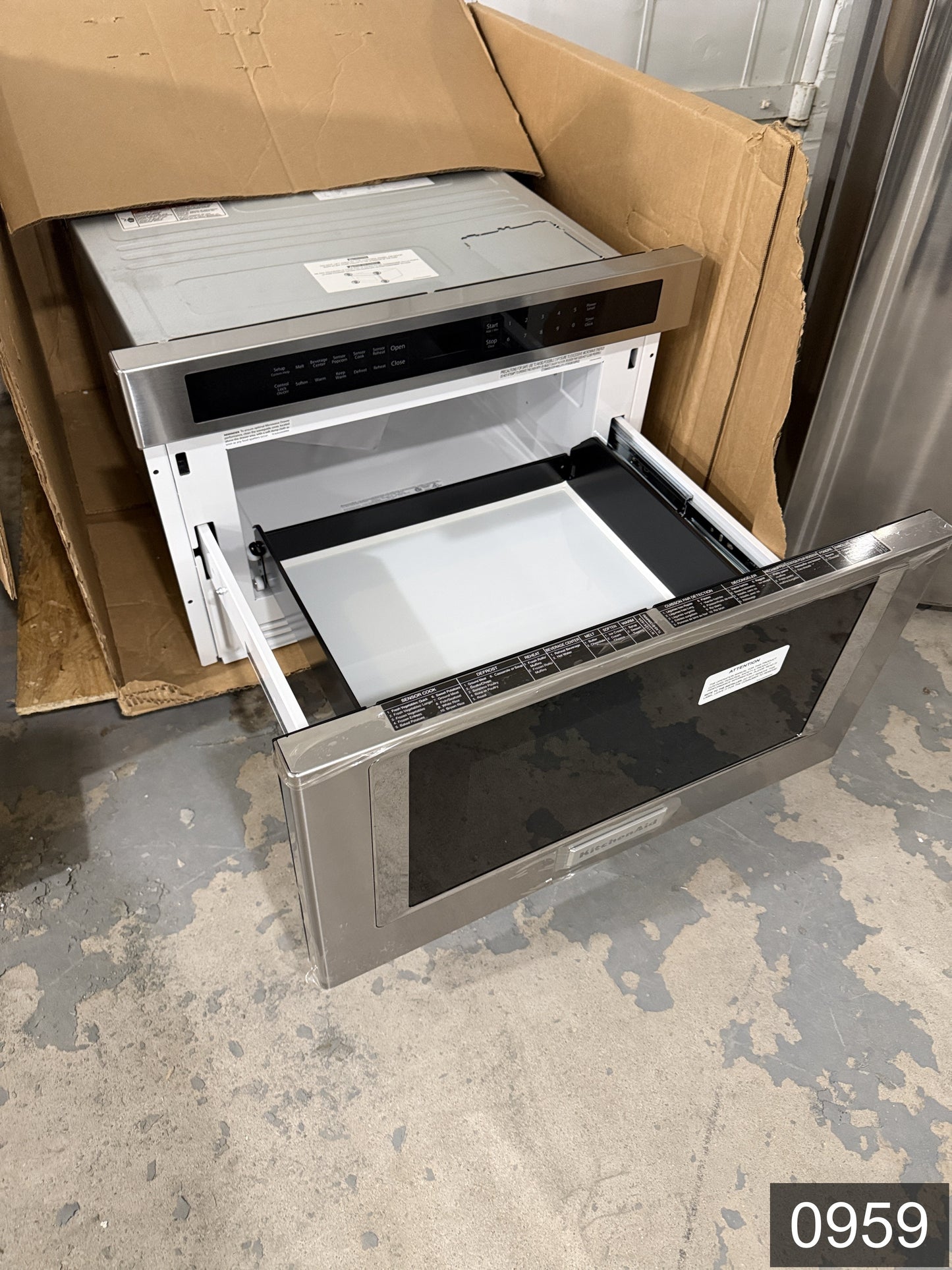 KitchenAid 23.87-in 1.2-cu ft 950 -Watt Microwave Drawer ( Stainless Steel )