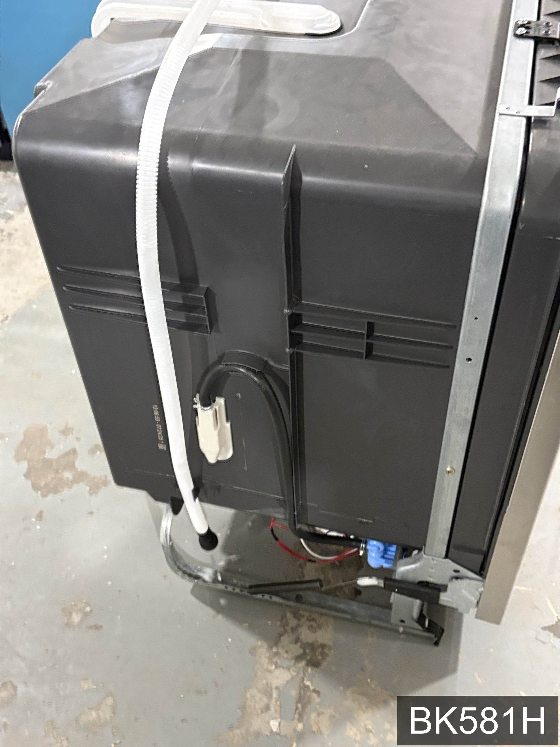 sha1:78f52c3b2dbdac1c1b7e3e2520786717bf67f824