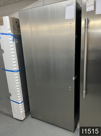 Frigidaire Professional 18.9-cu ft Frost-free Upright Freezer ( Smudge-Proof Stainless Steel ) ENERGY STAR Certified