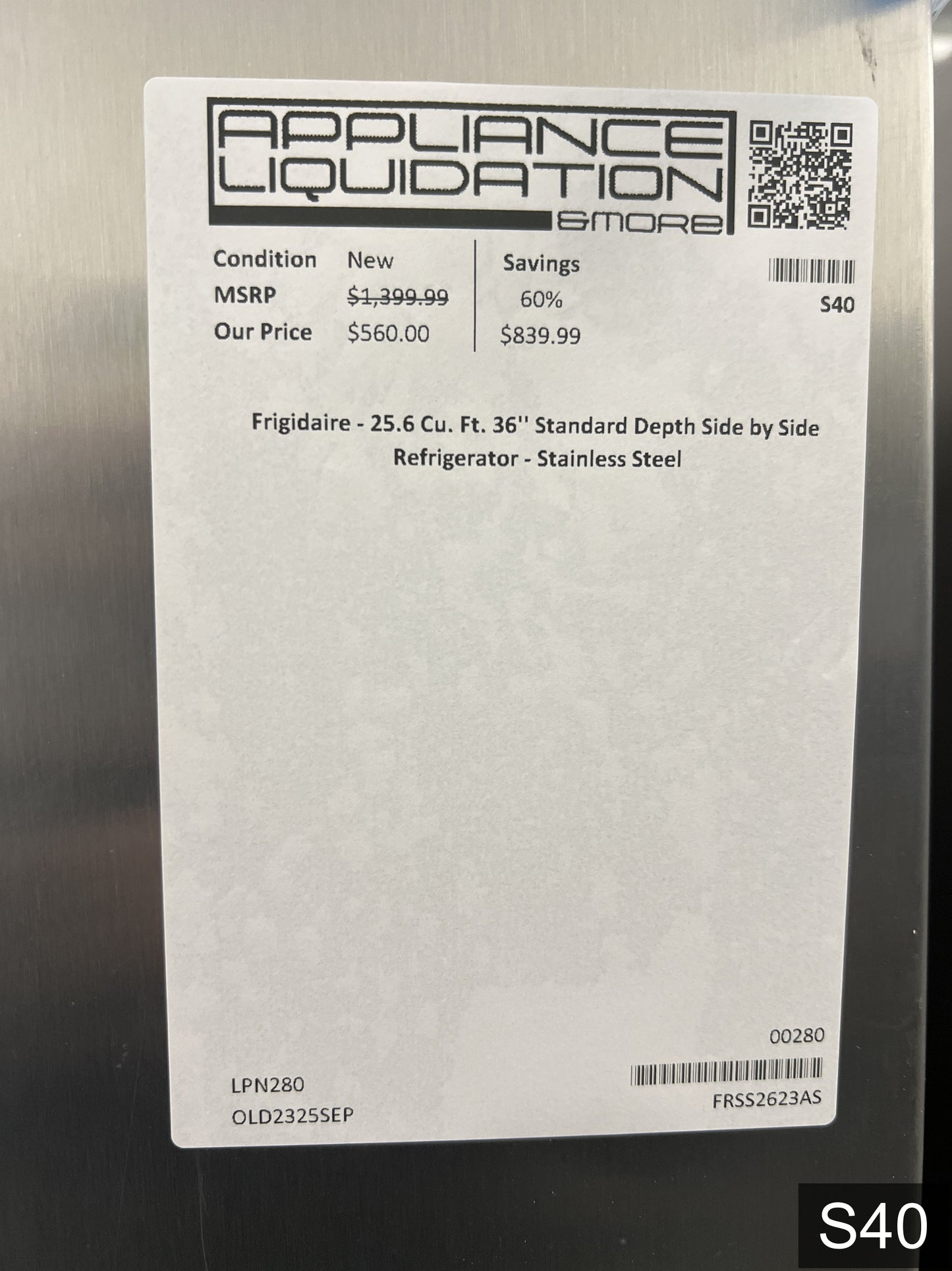 Frigidaire 25.6-cu ft Standard-Depth 36-in Wide Side-by-Side Refrigerator with Ice Maker ,Water and Ice Dispenser ( Stainless steel ) ENERGY STAR Certified