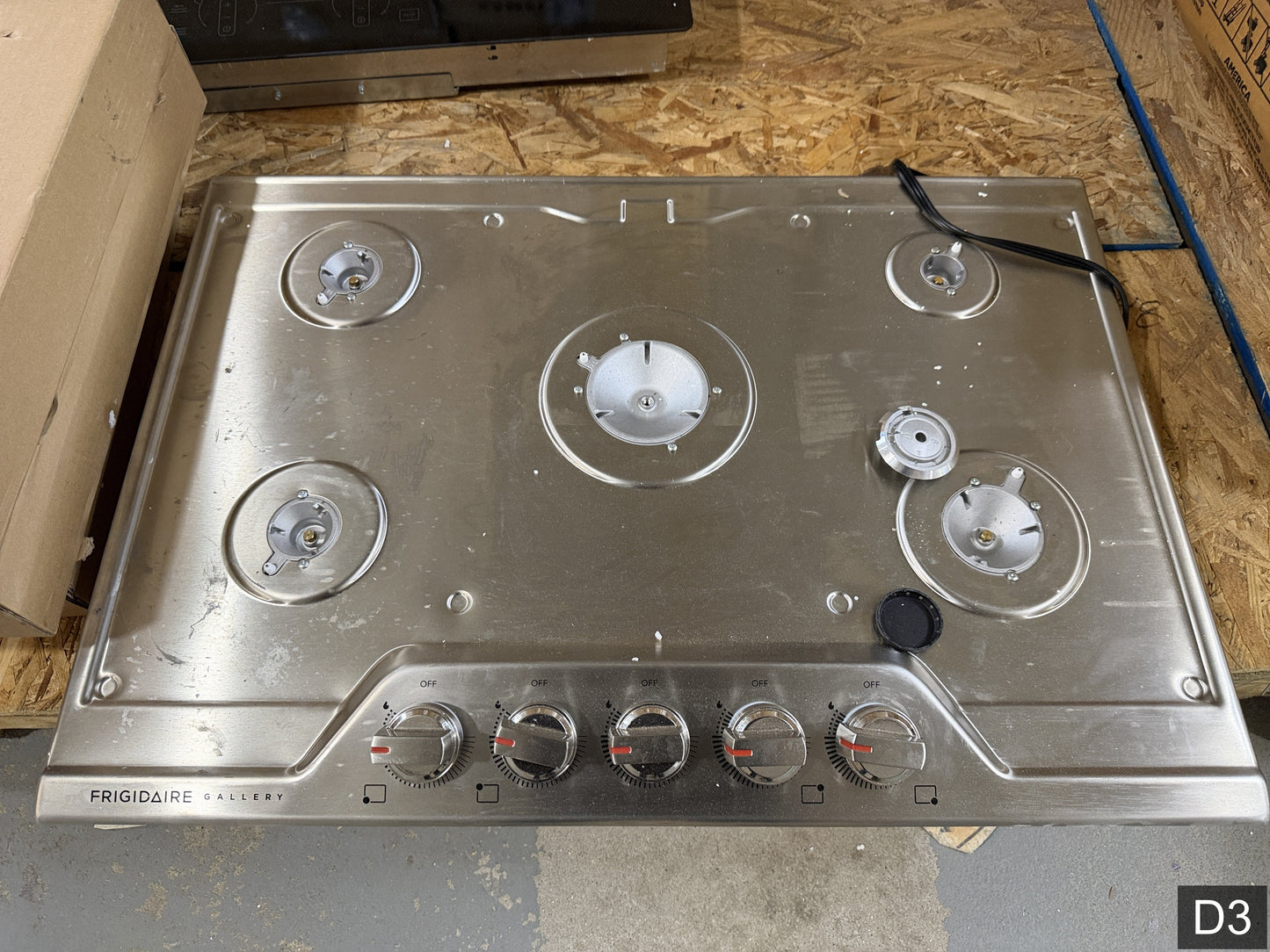 Frigidaire Gallery 30-in 5 burners Stainless steel Gas Cooktop