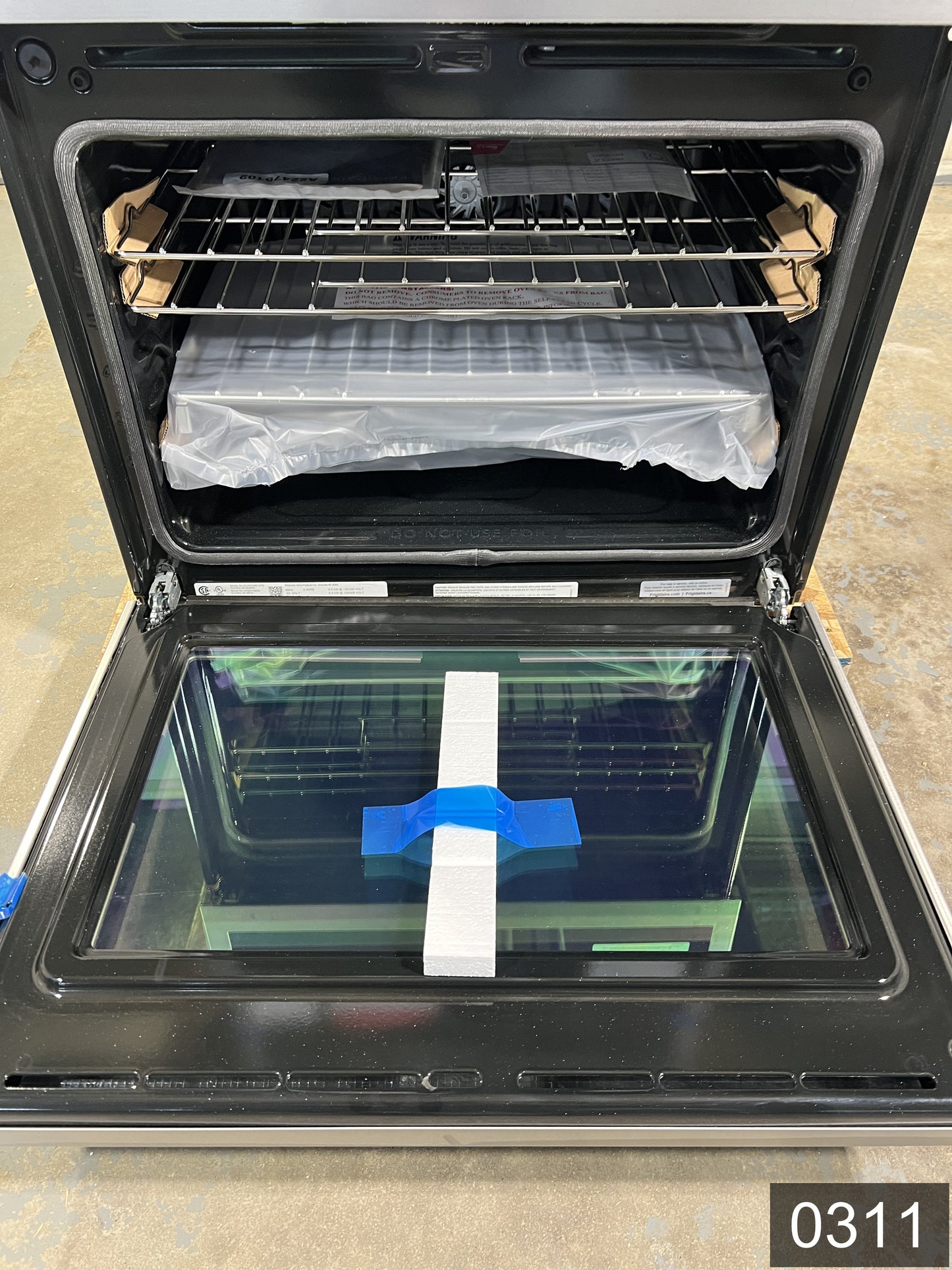 Frigidaire Gallery 30 inch Double Electric Wall Oven with Air Fry Self + Steam Cleaning ( Fingerprint Resistant Stainless Steel )