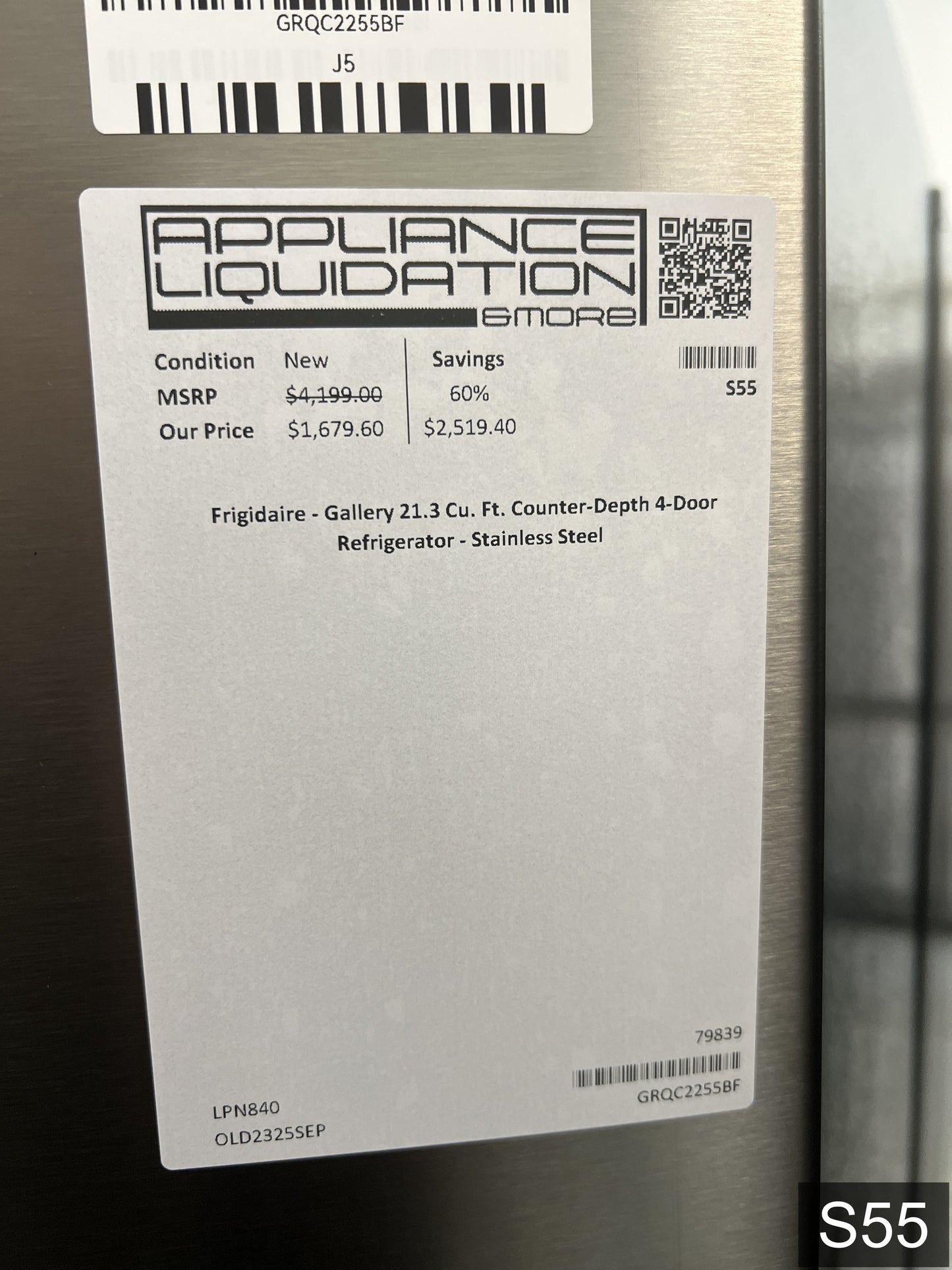 Frigidaire Gallery Counter-Depth 21.5-cu ft 4 -Door 36-in Wide French Door Refrigerator with Ice Maker with Water and Ice Dispenser ( Fingerprint Resistant Stainless Steel ) ENERGY STAR Certified