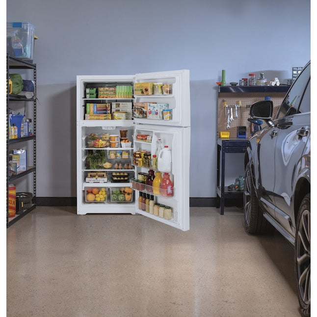 GE Garage-ready 21.9-cu ft Top-Freezer Refrigerator ( White ) Garage Ready