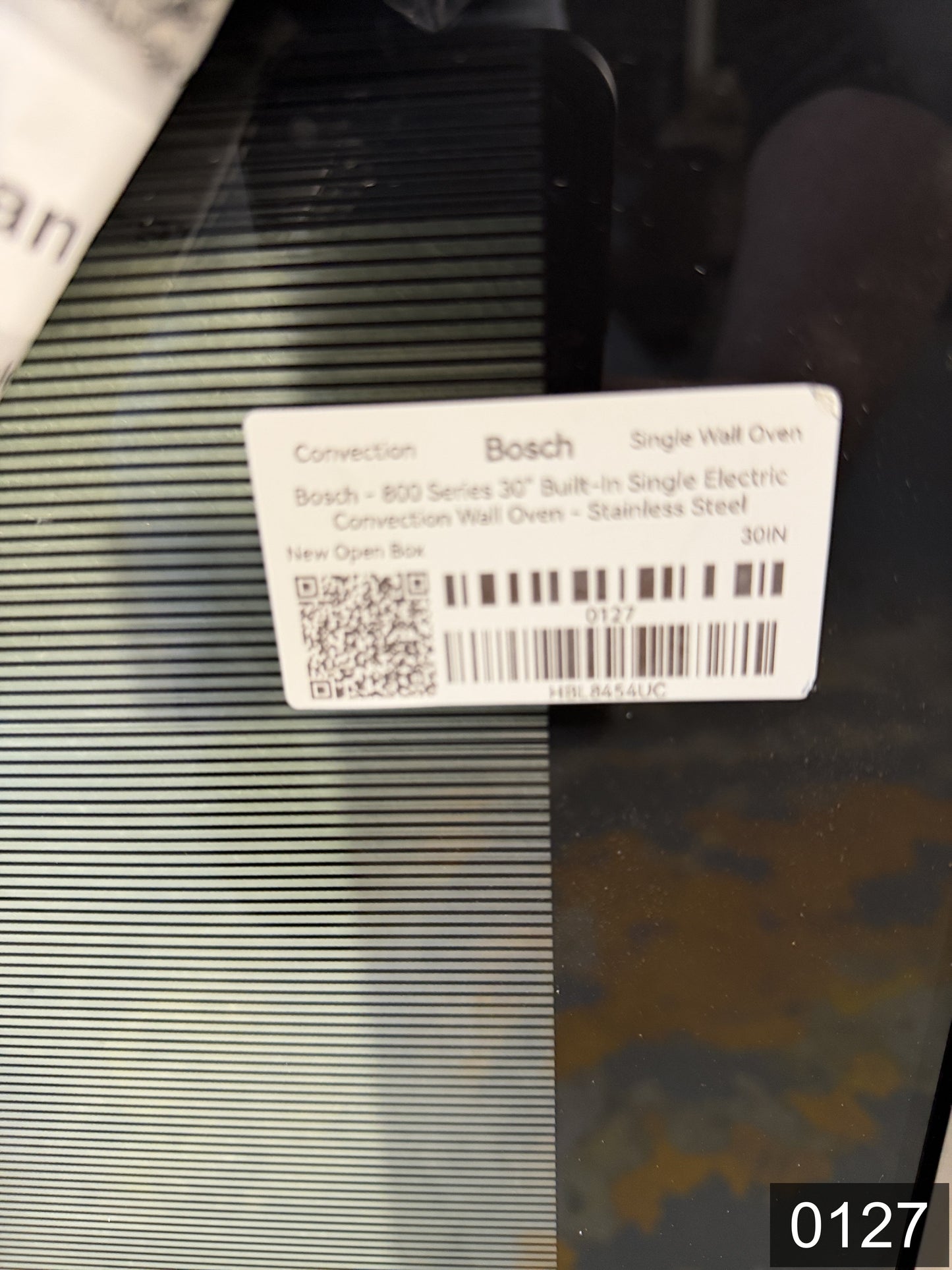 Bosch 800 Series 30 inch Single Electric Wall Oven True Convection and Self-cleaning ( Stainless Steel )