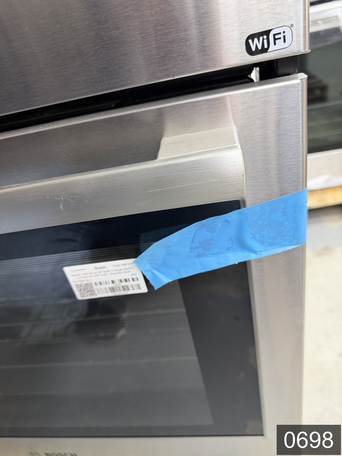 Bosch 800 Series 30 inch Single Electric Wall Oven True Convection and Self-cleaning ( Stainless Steel )