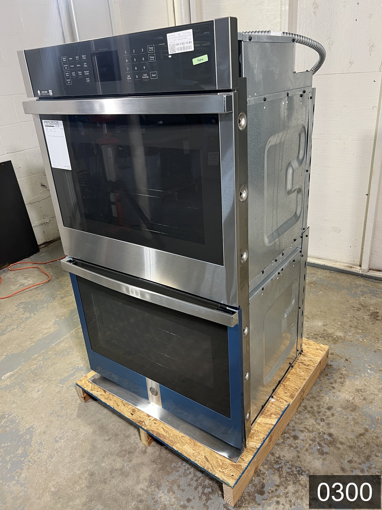 GE 30 inch Smart Compatible Double Electric Wall Oven with Self + Steam Cleaning ( Stainless Steel )