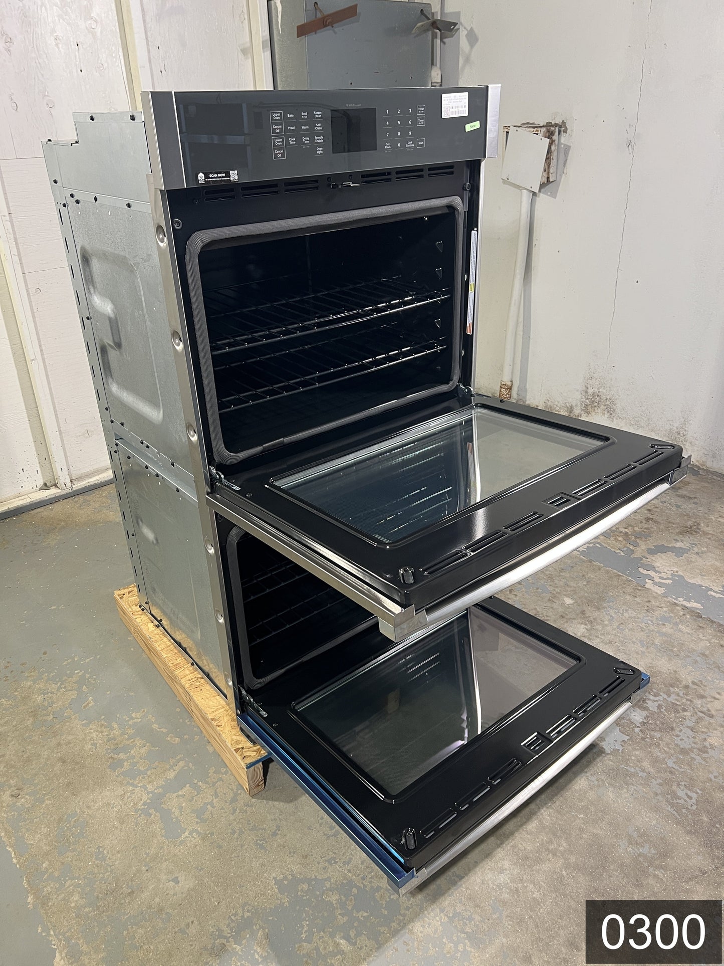 GE 30 inch Smart Compatible Double Electric Wall Oven with Self + Steam Cleaning ( Stainless Steel )