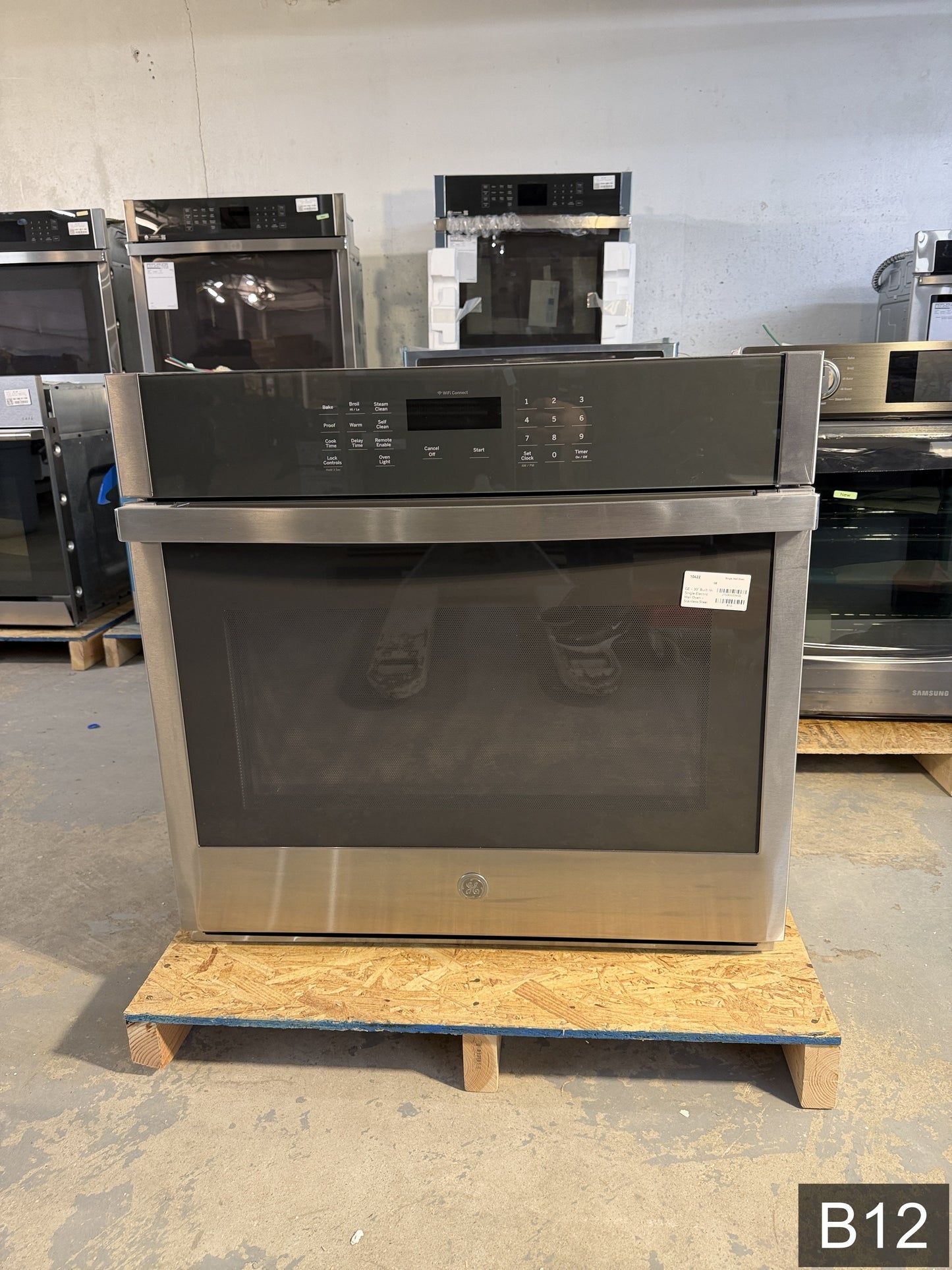 GE 30 inch Smart Compatible Single Electric Wall Oven Self + Steam Cleaning ( Stainless Steel )