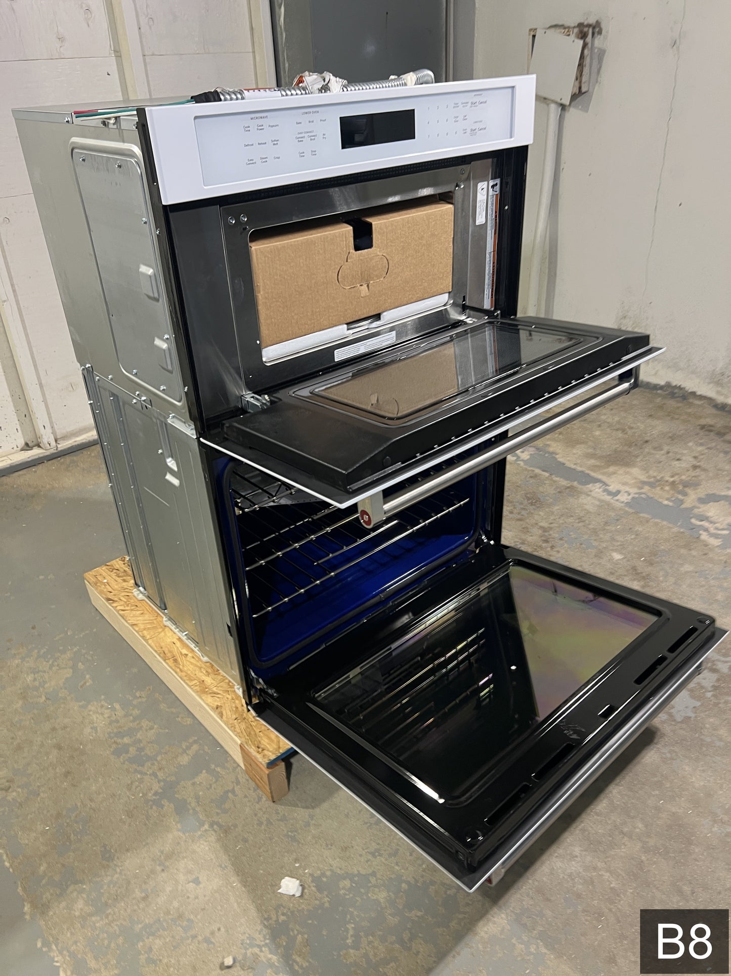 KitchenAid 30 inch Self-cleaning Air Fry Microwave Wall Oven Combo ( White )