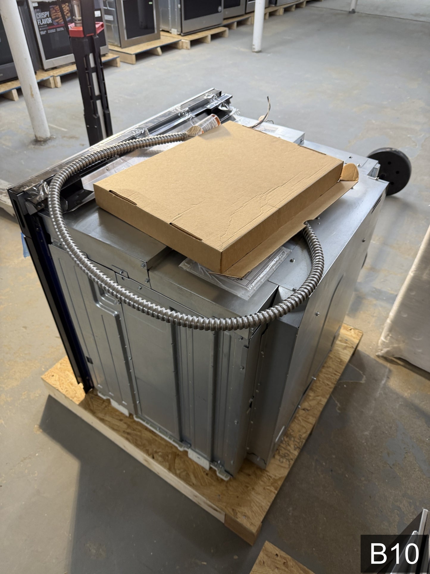 KitchenAid 30 inch Single Electric Wall Oven with Air Fry Single-fan and Self-cleaning ( Stainless Steel )