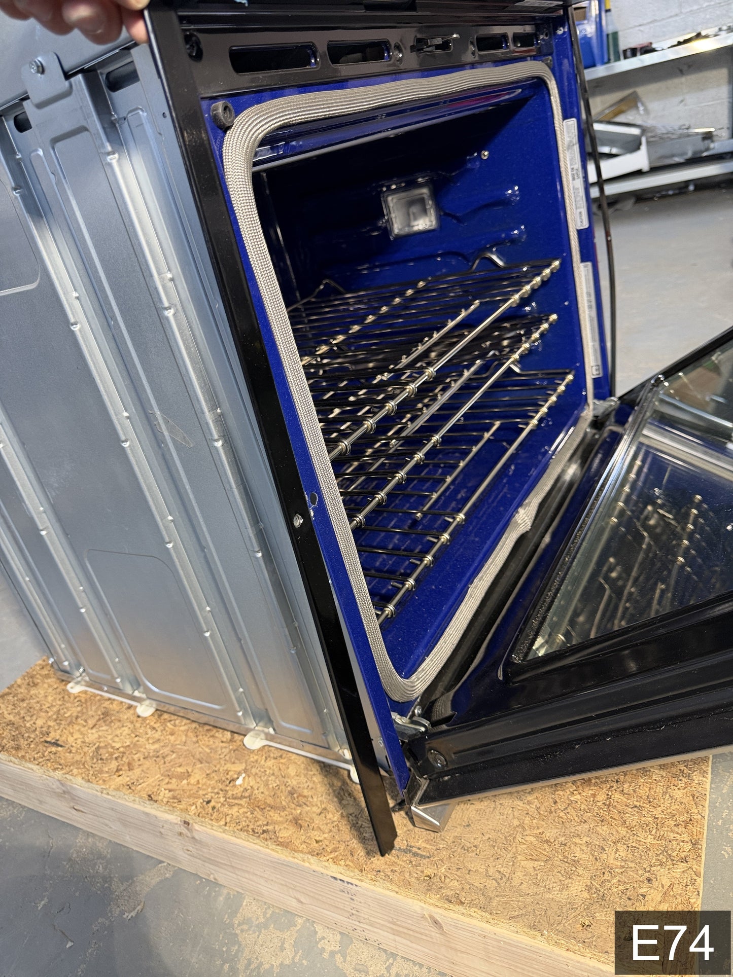 KitchenAid 30 inch Single Electric Wall Oven Single-fan and Self-cleaning ( Stainless Steel )