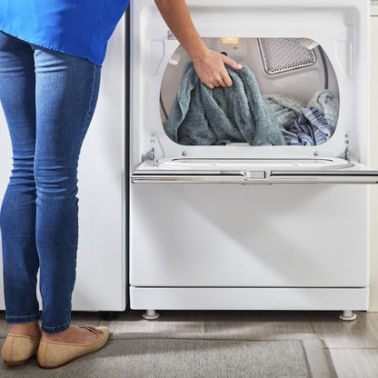 Maytag Smart Capable 7.4-cu ft Steam Cycle Vented Electric Dryer ( White ) Energy Star Certified