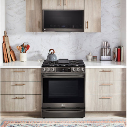 LG 1.7-cu ft Air Fry 29.94-in Over-the-Range Convection Microwave with Sensor Cooking ( PrintProof Black Stainless Steel )