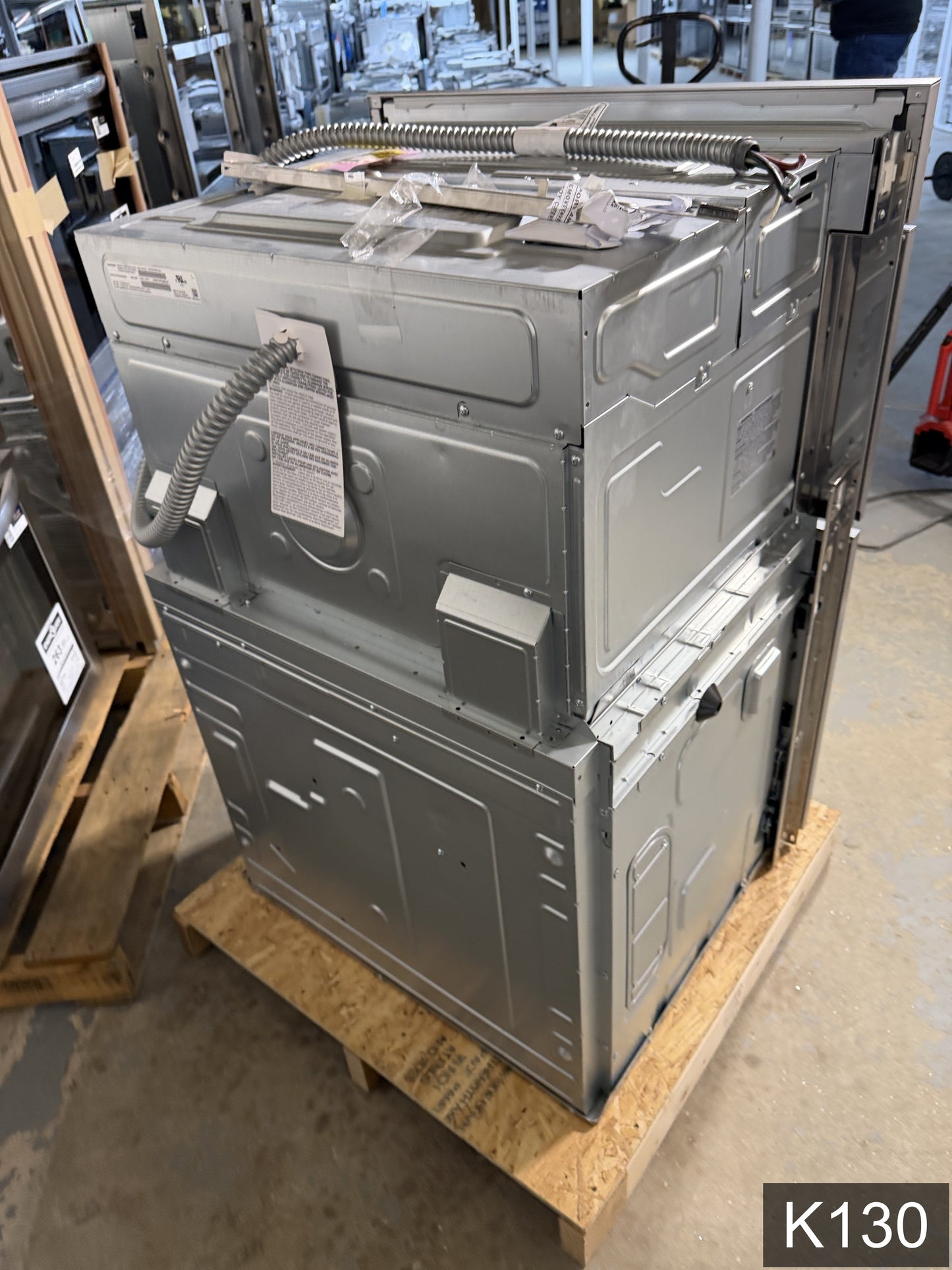 Samsung Bespoke 30 inch Self + Steam Cleaning Air Fry Smart Compatible Microwave Wall Oven Combo ( White Glass )