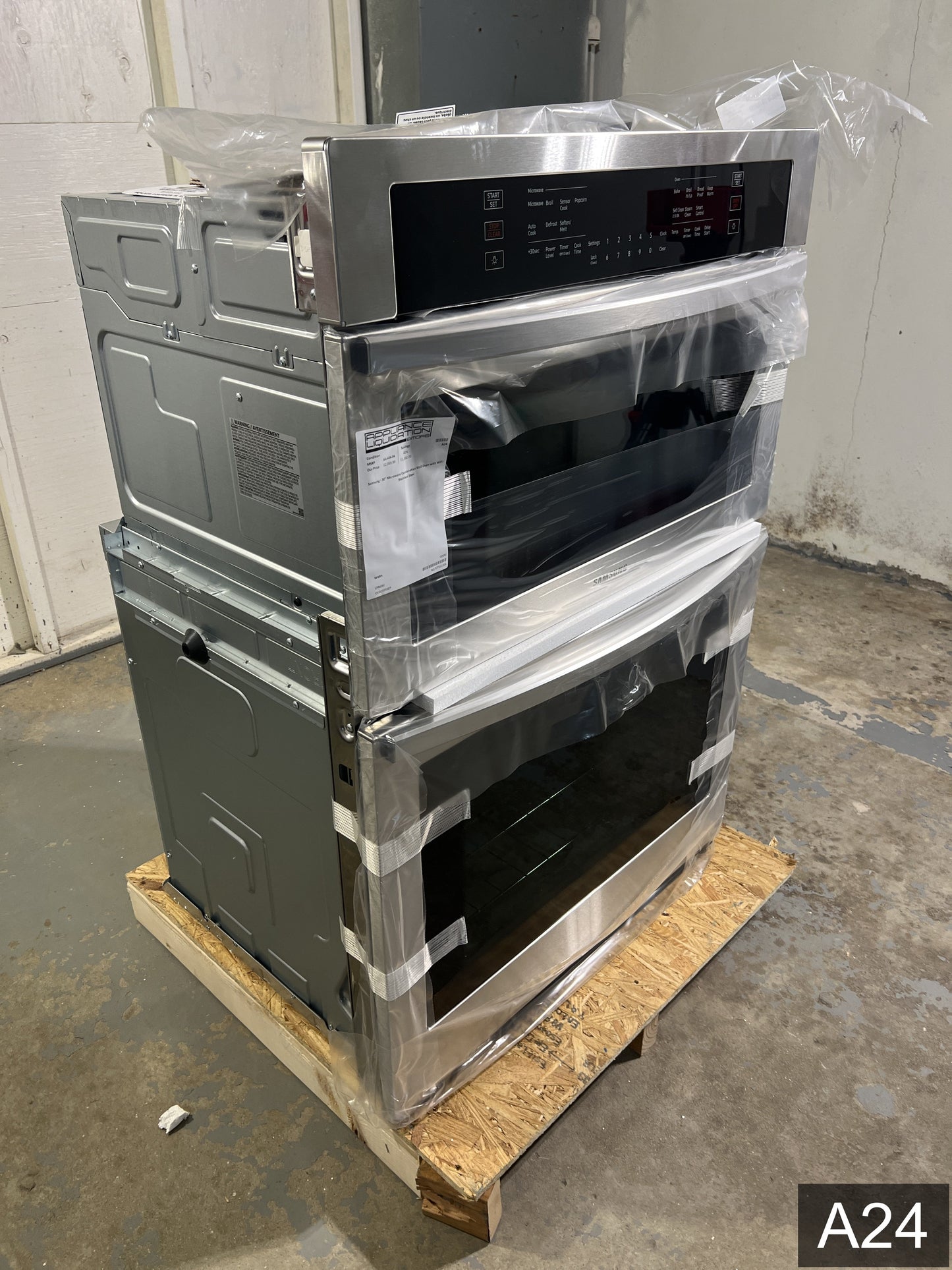 Samsung 30 inch Self + Steam Cleaning Smart Compatible Microwave Wall Oven Combo ( Stainless Steel )