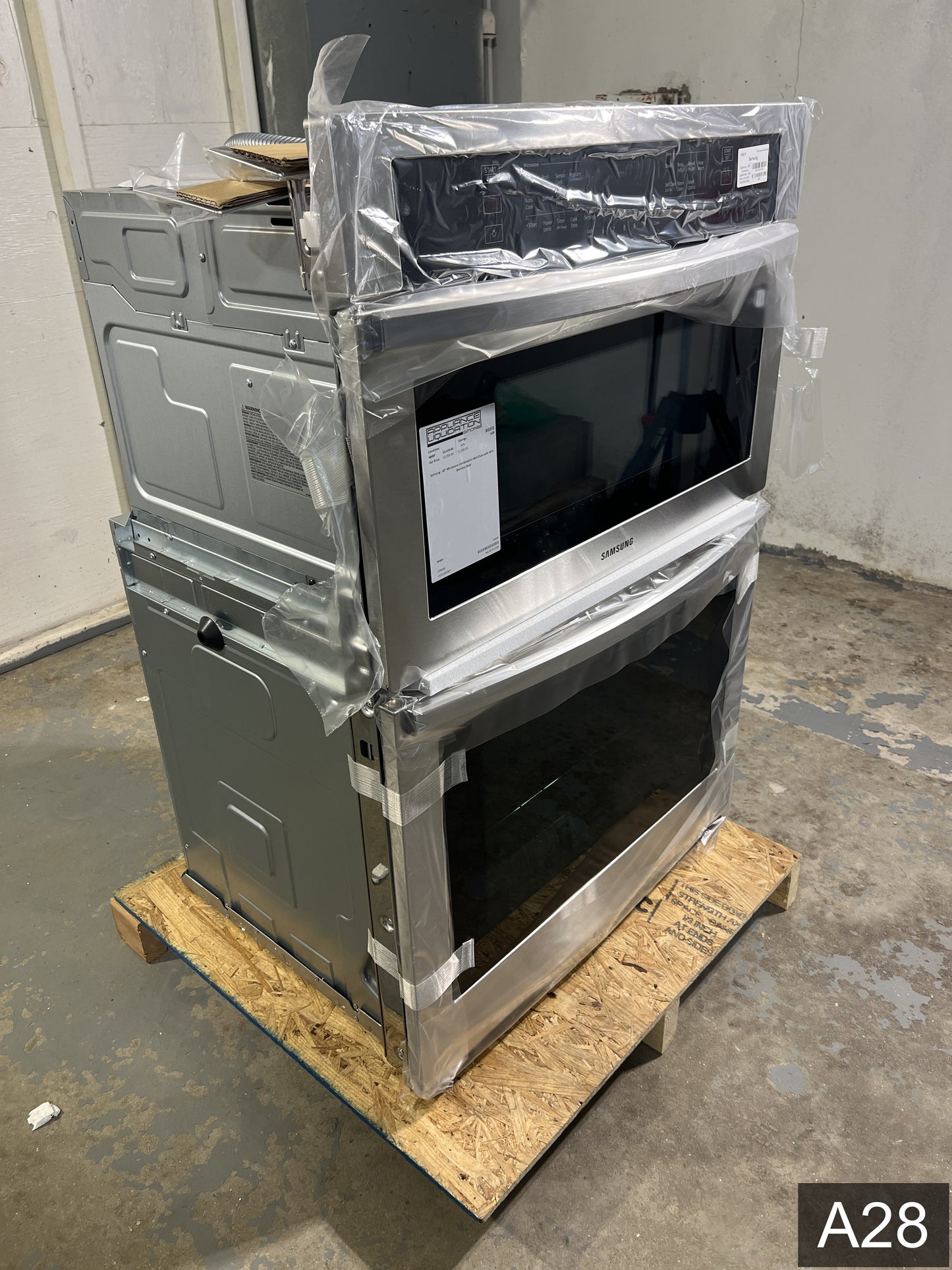 Samsung 30 inch Self + Steam Cleaning Smart Compatible Microwave Wall Oven Combo ( Stainless Steel )