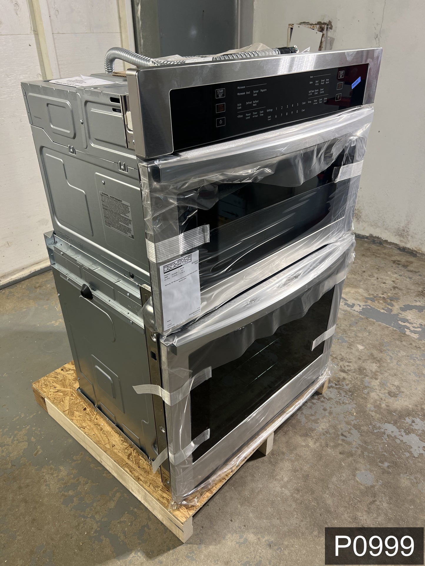 Samsung 30 inch Self + Steam Cleaning Smart Compatible Microwave Wall Oven Combo ( Stainless Steel )