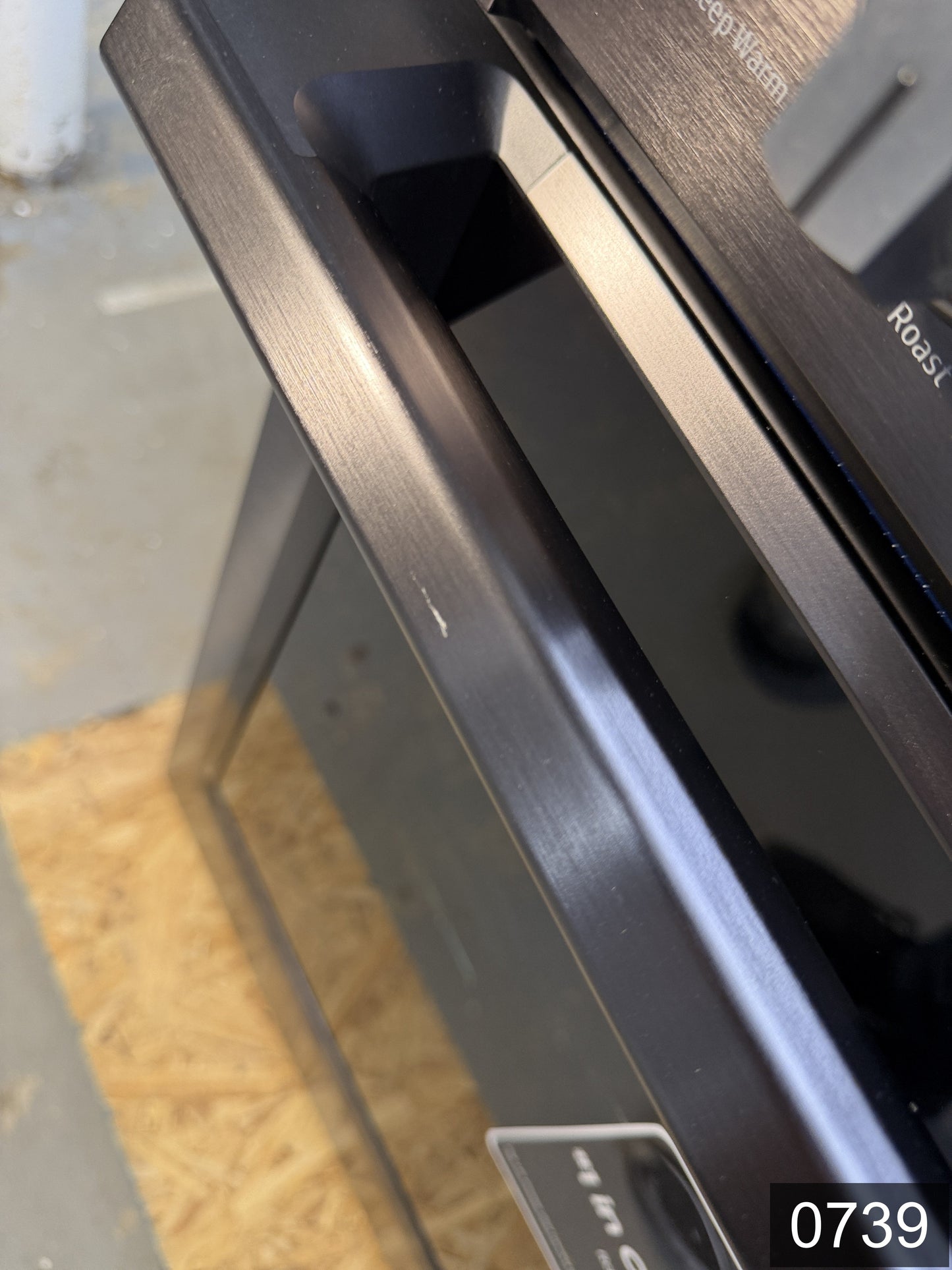 Samsung Steam Cook with Flex Duo 30 inch Single Electric Wall Oven True Convection and Self-cleaning ( Fingerprint Resistant Black Stainless Steel )