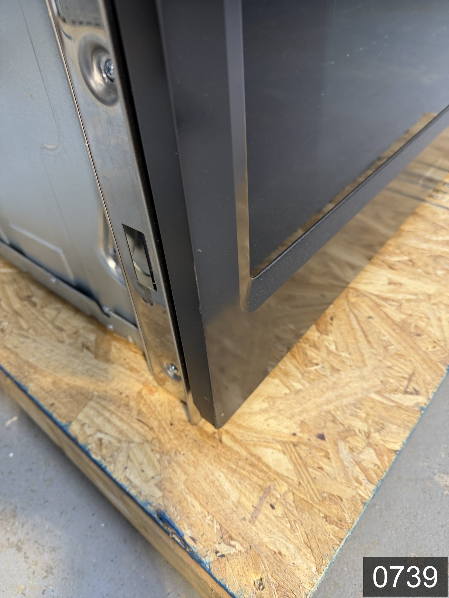 Samsung Steam Cook with Flex Duo 30 inch Single Electric Wall Oven True Convection and Self-cleaning ( Fingerprint Resistant Black Stainless Steel )