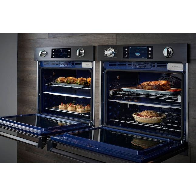 Samsung Steam Cook with Flex Duo 30 inch Single Electric Wall Oven True Convection and Self-cleaning ( Fingerprint Resistant Black Stainless Steel )