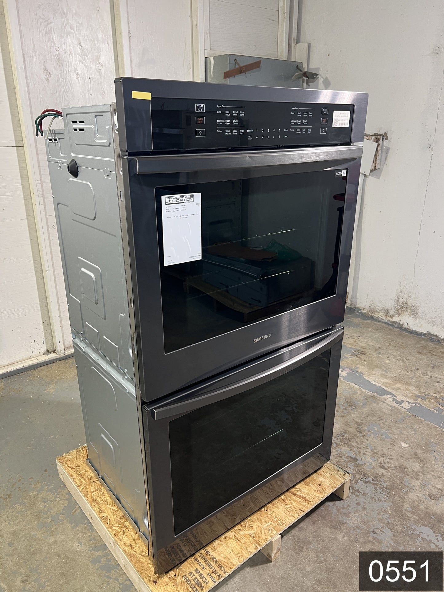 Samsung 30 inch Smart Compatible Double Electric Wall Oven with Self + Steam Cleaning ( Fingerprint Resistant Black Stainless Steel )