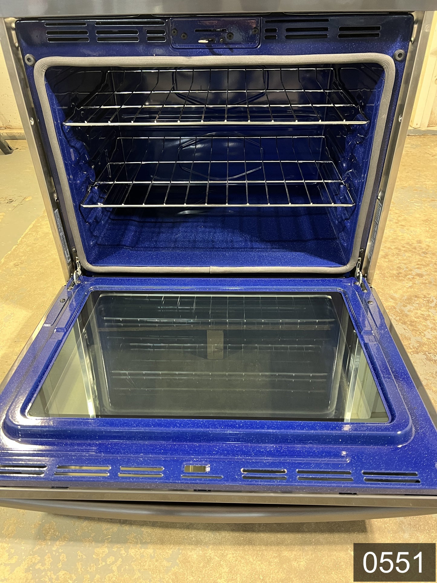 Samsung 30 inch Smart Compatible Double Electric Wall Oven with Self + Steam Cleaning ( Fingerprint Resistant Black Stainless Steel )