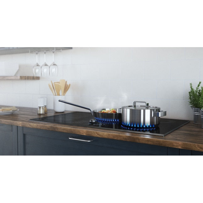 Samsung Premium Plus 30-in 5 burners Stainless steel Induction Cooktop