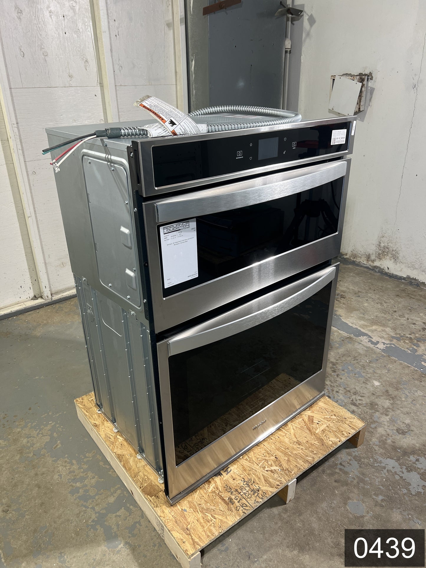 Whirlpool 30 inch Self + Steam Cleaning Smart Compatible Microwave Wall Oven Combo ( Stainless Steel )