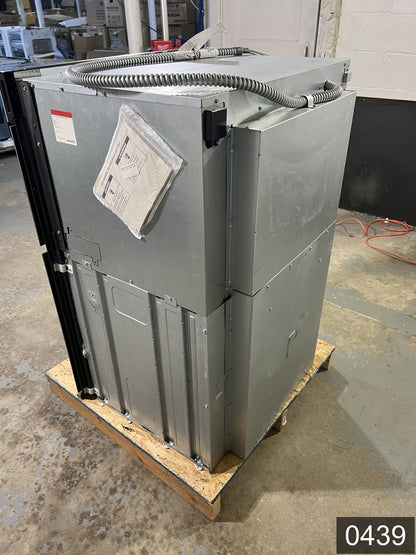 Whirlpool 30 inch Self + Steam Cleaning Smart Compatible Microwave Wall Oven Combo ( Stainless Steel )