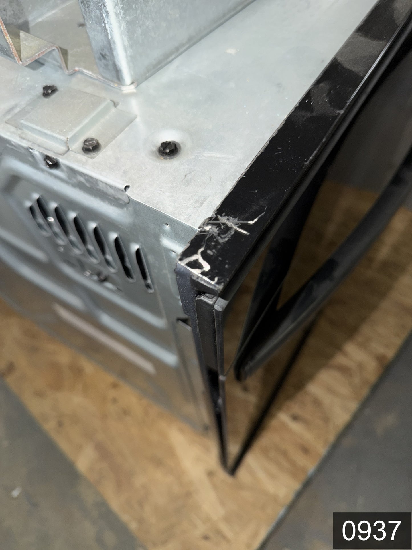 Whirlpool 24 inch Smart Compatible Double Electric Wall Oven with Self-cleaning ( Black )