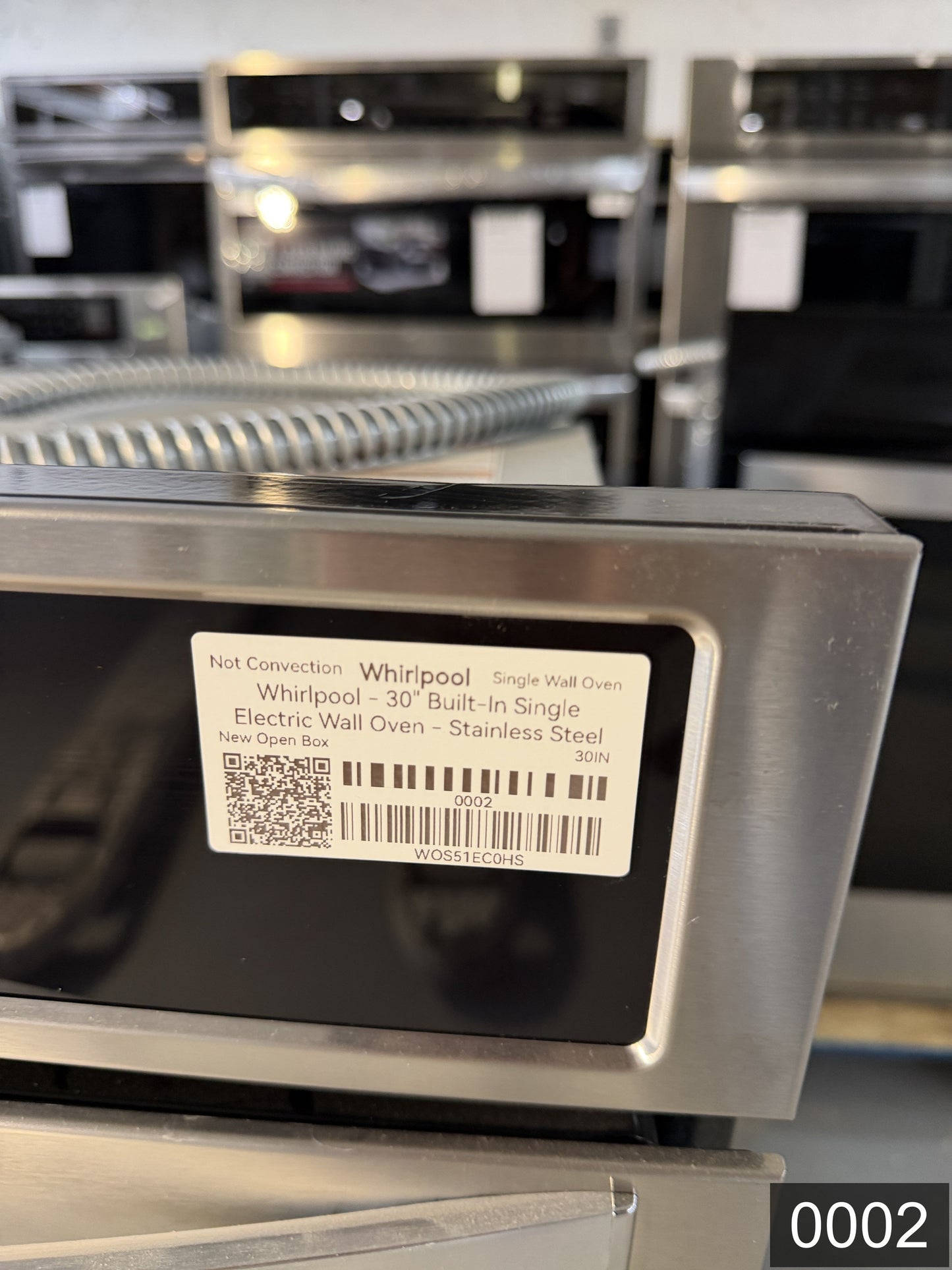 Whirlpool Smart 30 inch Smart Compatible Single Electric Wall Oven Self-cleaning ( Stainless steel )