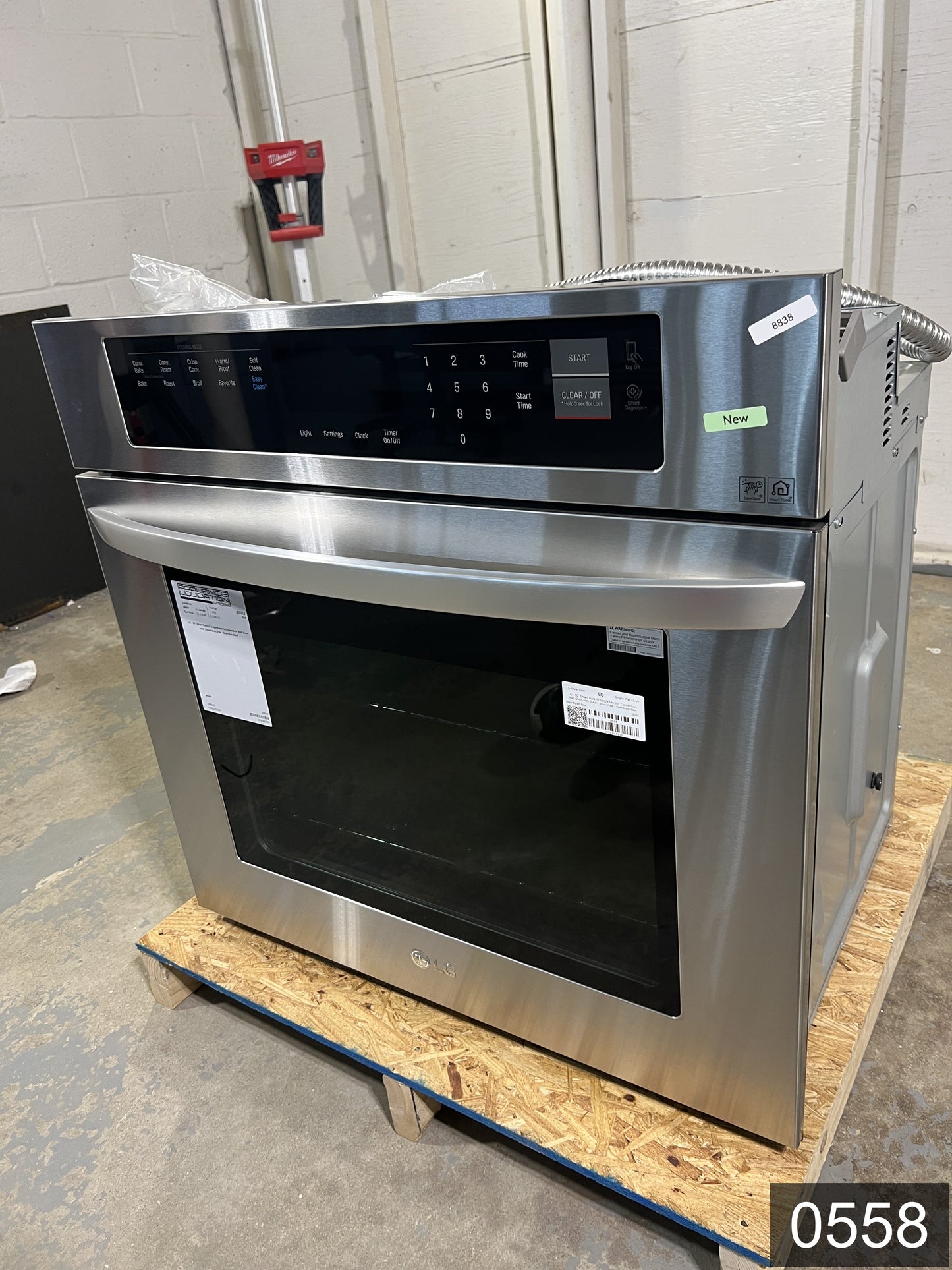 LG 30 inch Smart Compatible Single Electric Wall Oven with Air Fry Single-fan and Self-cleaning ( Printproof Stainless Steel )