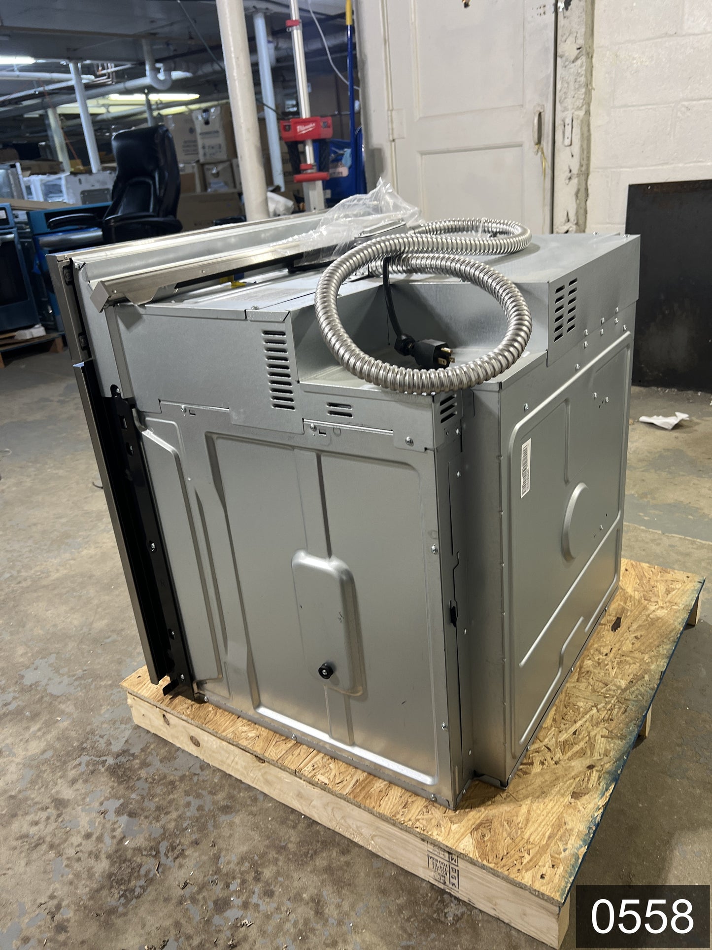 LG 30 inch Smart Compatible Single Electric Wall Oven with Air Fry Single-fan and Self-cleaning ( Printproof Stainless Steel )